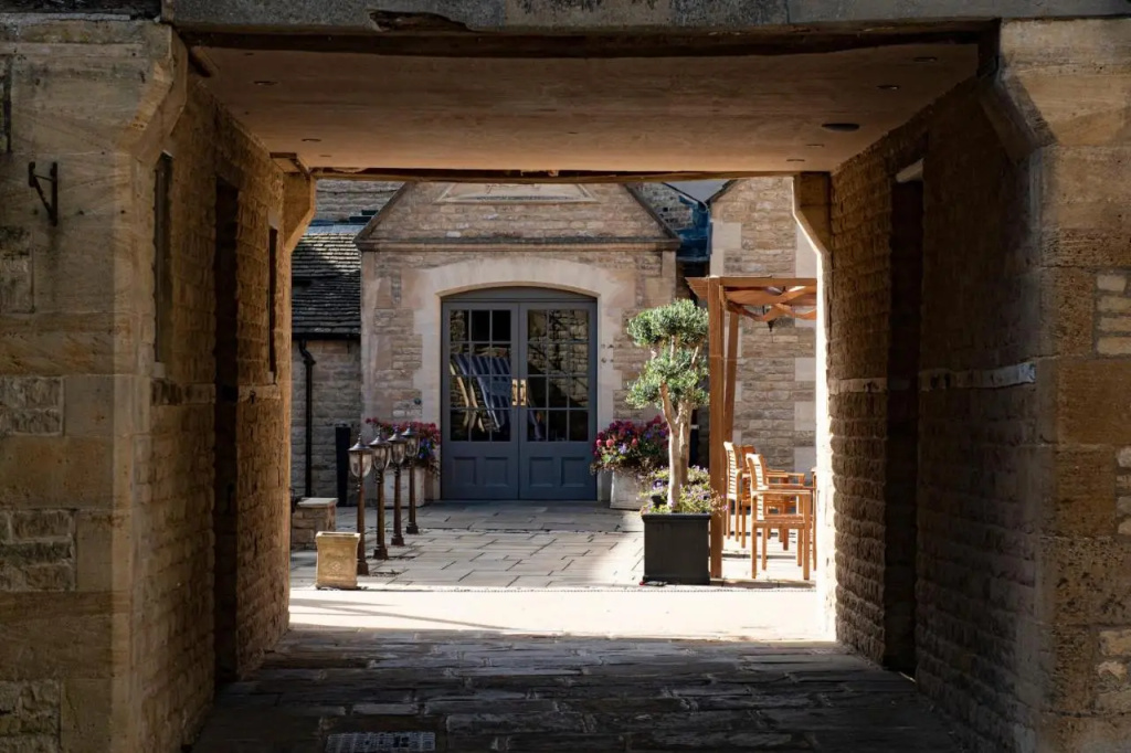 The Haycock Manor Hotel - Général