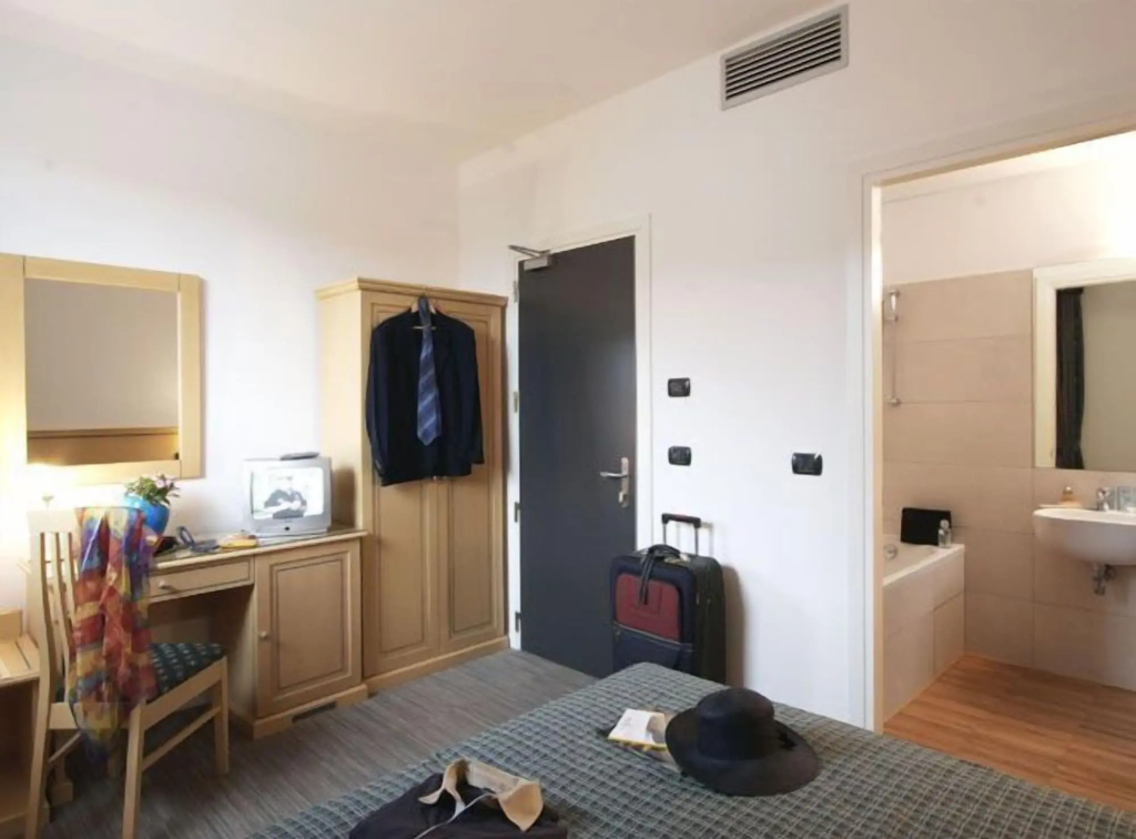 Hotel photo 9