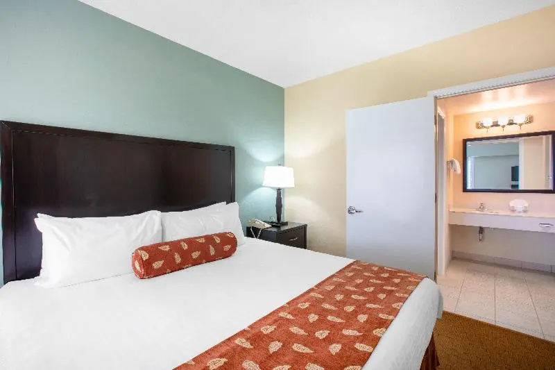 staySky Suites - I Drive Orlando - Chambres