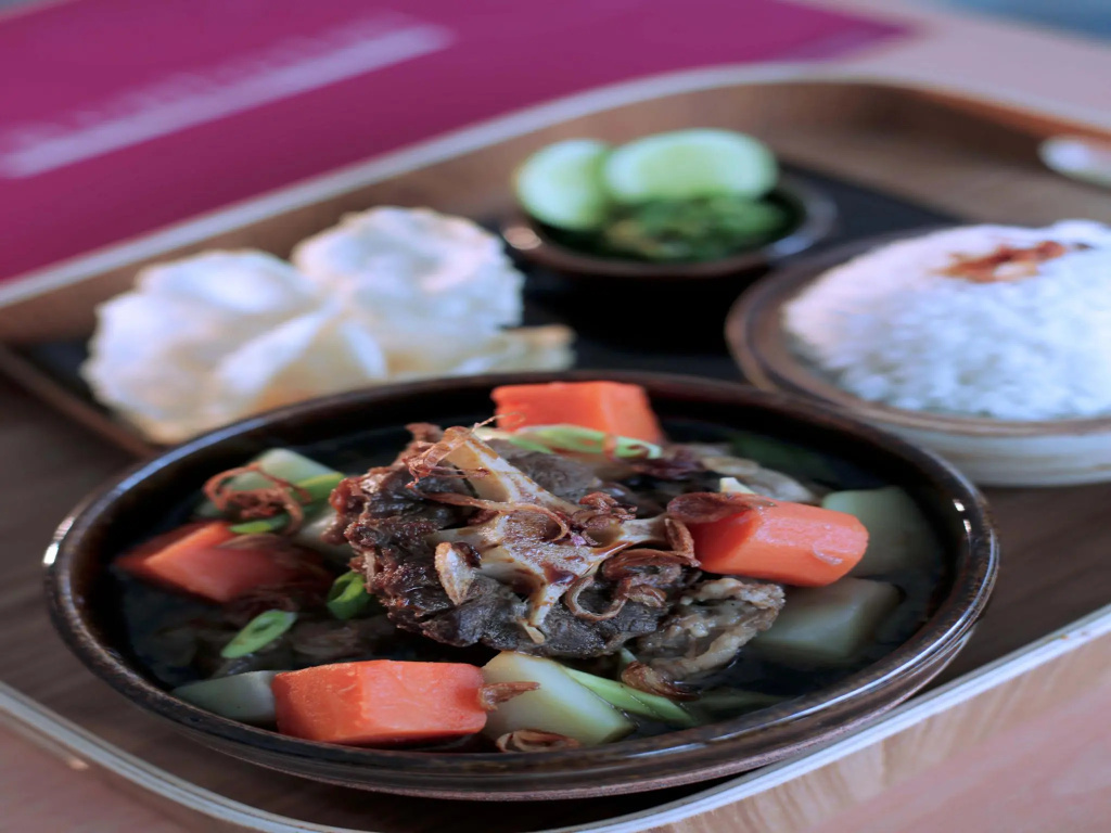 Yusra Inn Hotel Bekasi - Général