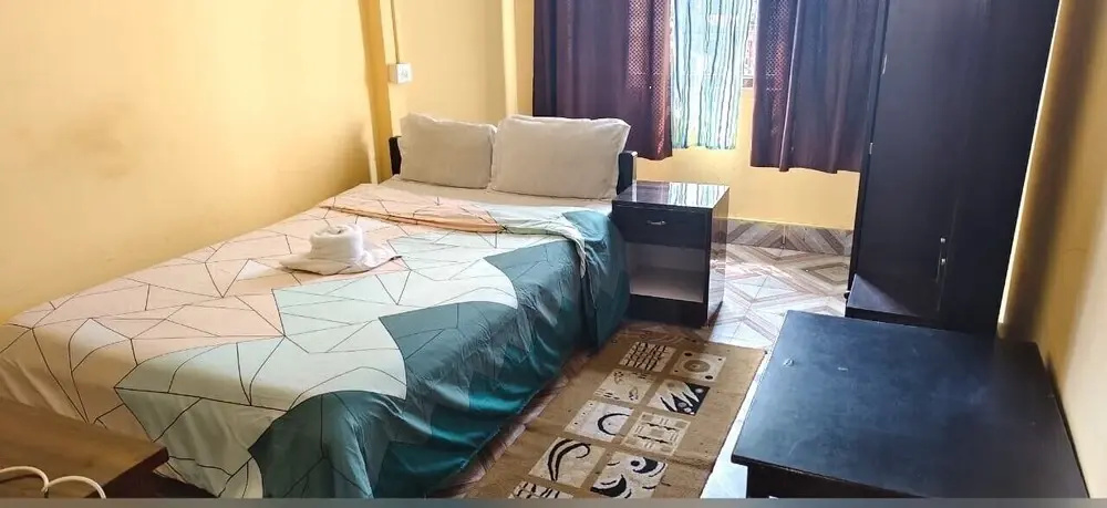 Standard Double room (full double bed)