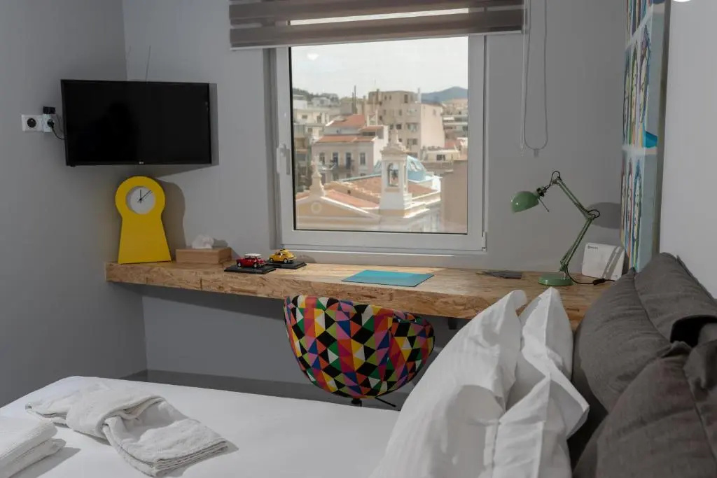 Acropolis Monastiraki Newly Renovated Apartment