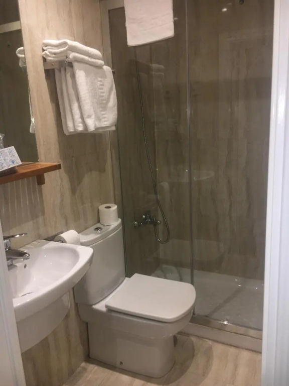 Standard Double room (twin beds)