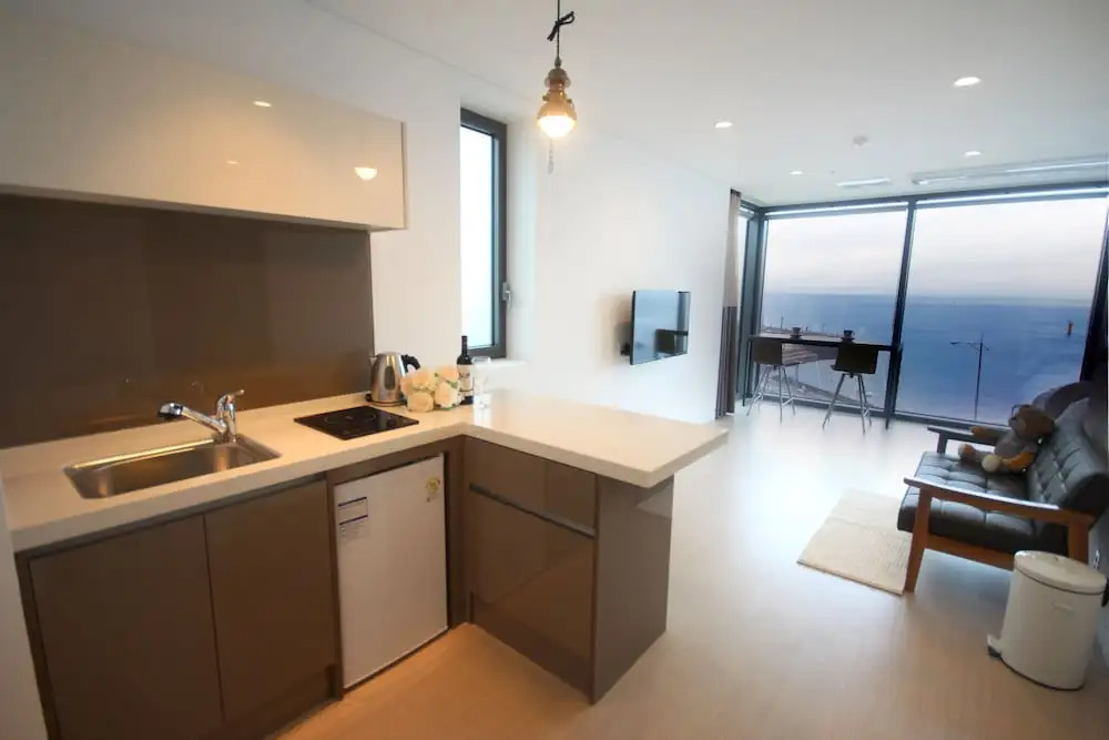 Двухместный номер Premium с видом на океан двуспальная кровать в Vista View Resort