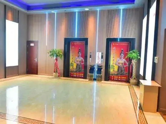 Xiangzhang No. Foot Bath Health Club