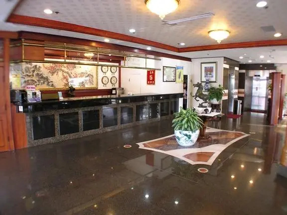 Fortune Hotel