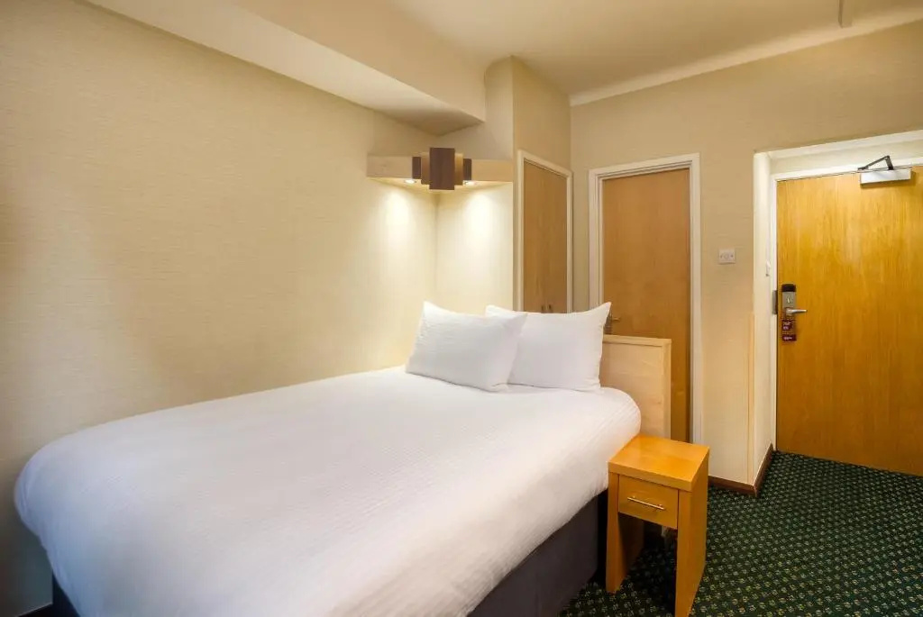 Cosy Double room (full double bed)
