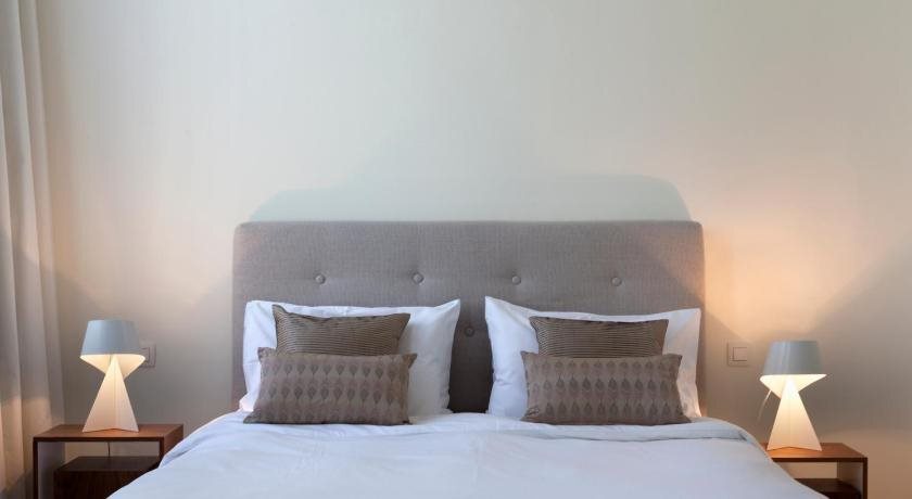B&B Rosier 10 by null