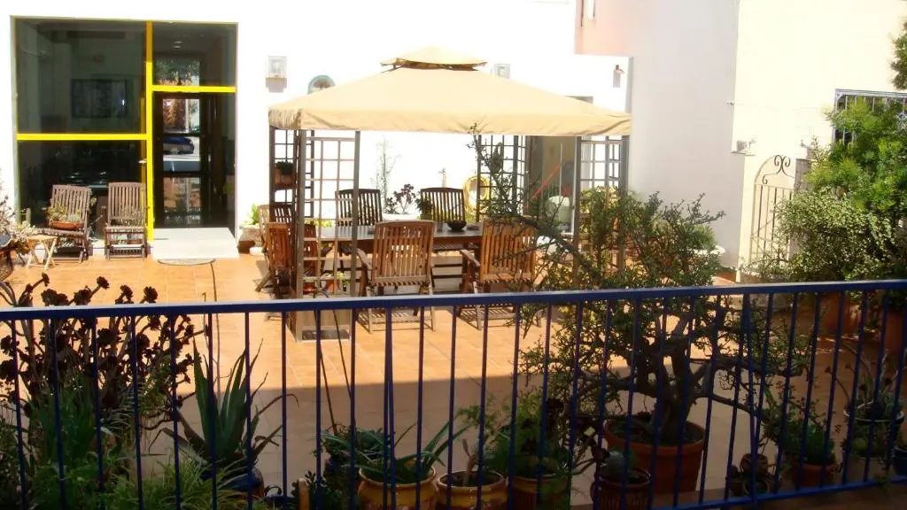 Balcony & Terrace