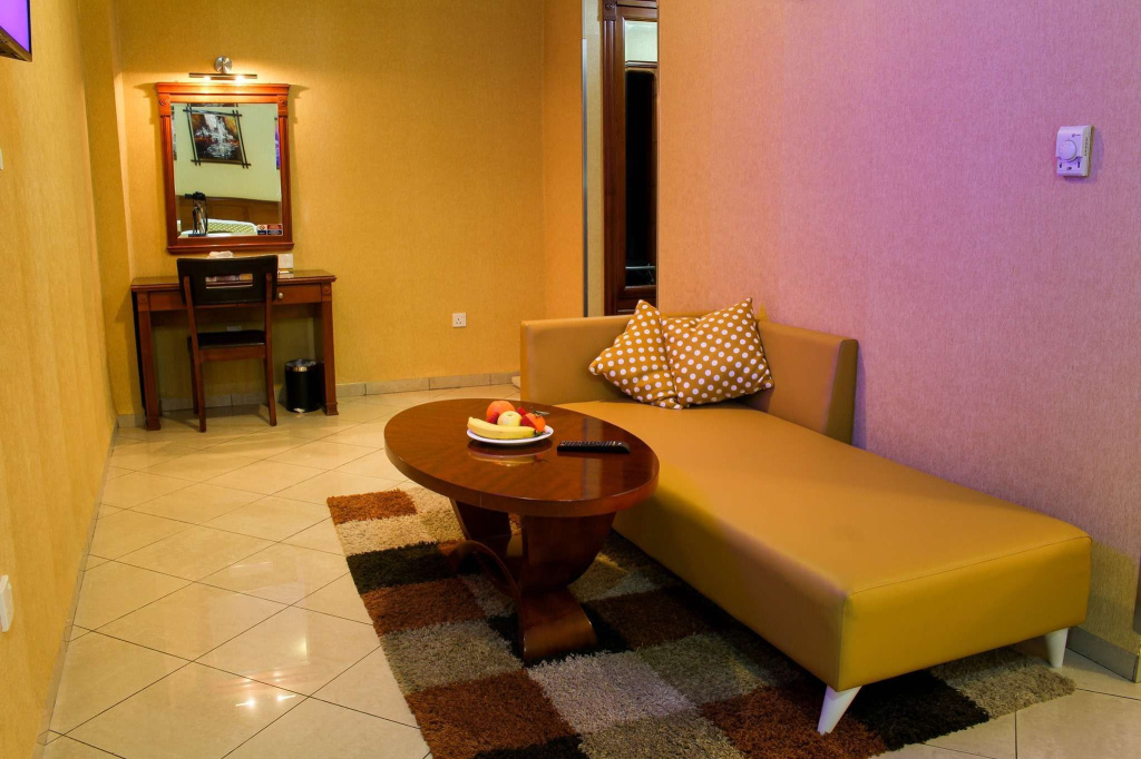 Hotel photo 12