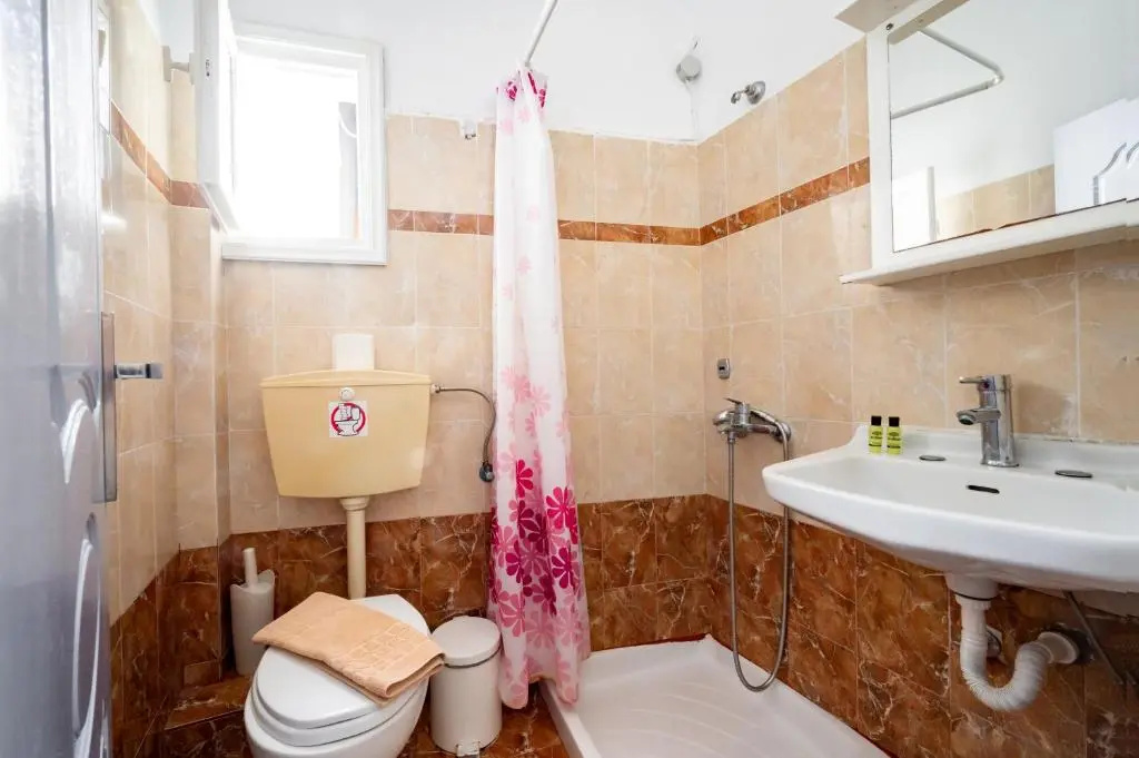 Thirasia - Chambres