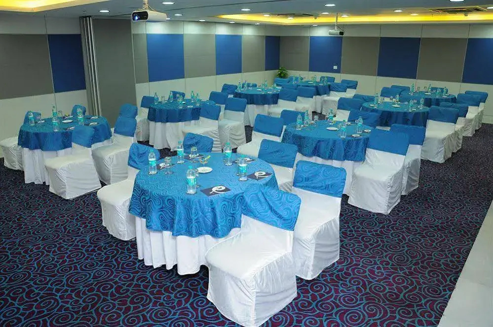 Hotel Blue Stone - Nehru Place - Général