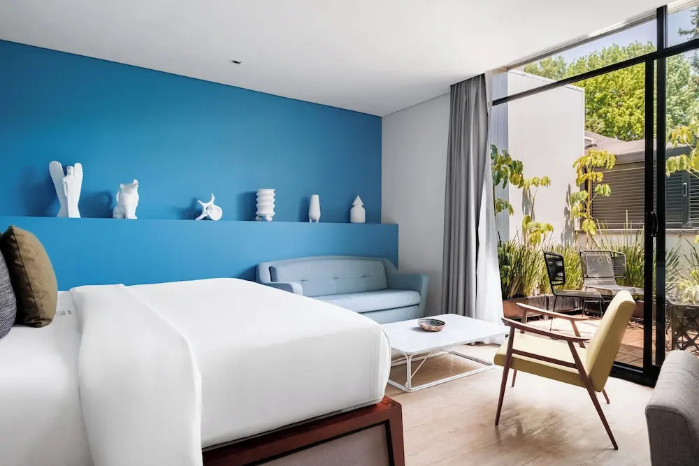 Superior Double Suite (full double bed)