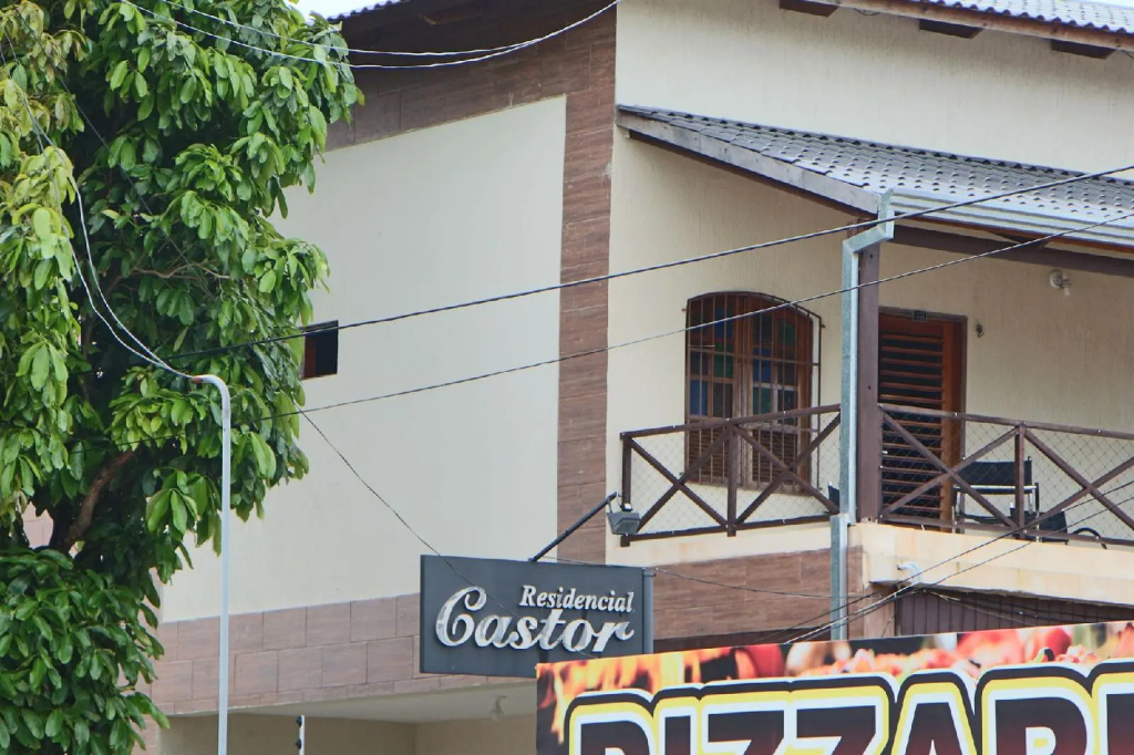Residencial Castor Apart Hotel