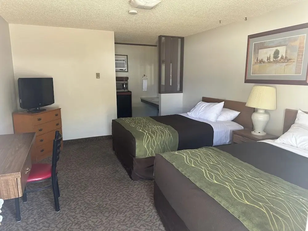 Economy room
