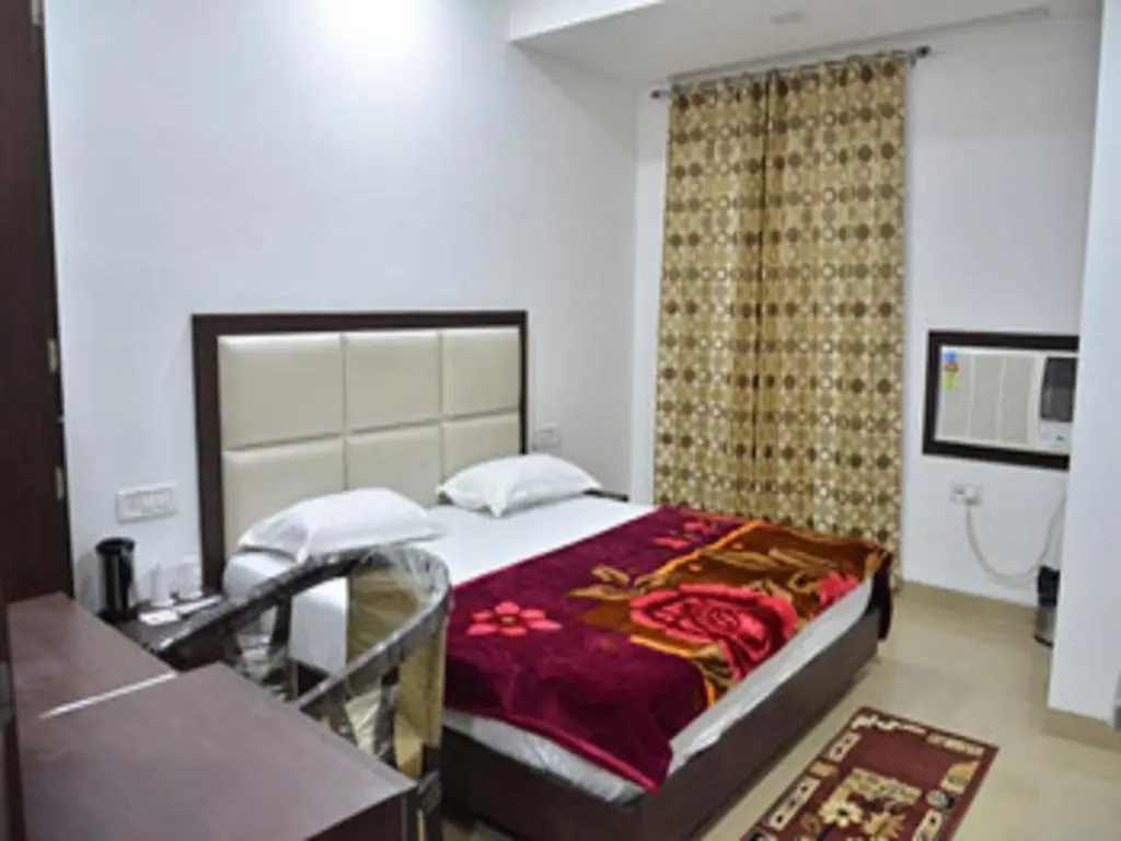Popular Hotel - Chambres