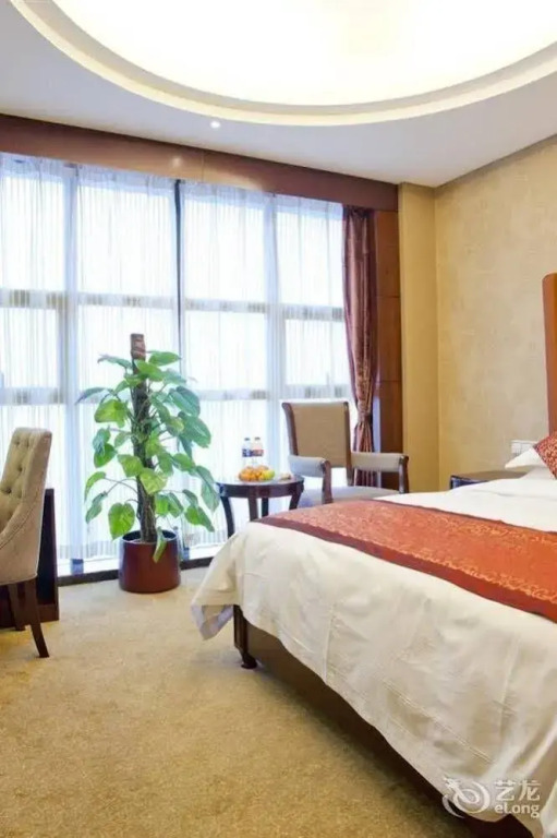 Changsha Xingwei Huatian Hotel - фото 22