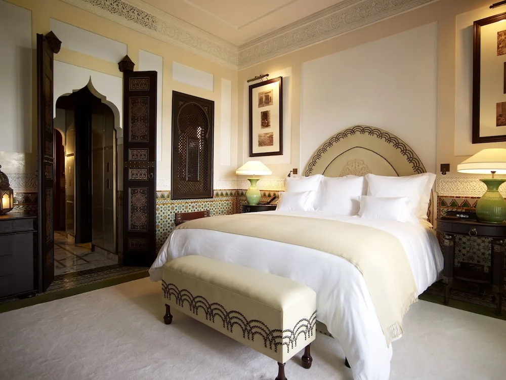 Deluxe Double room (full double bed)