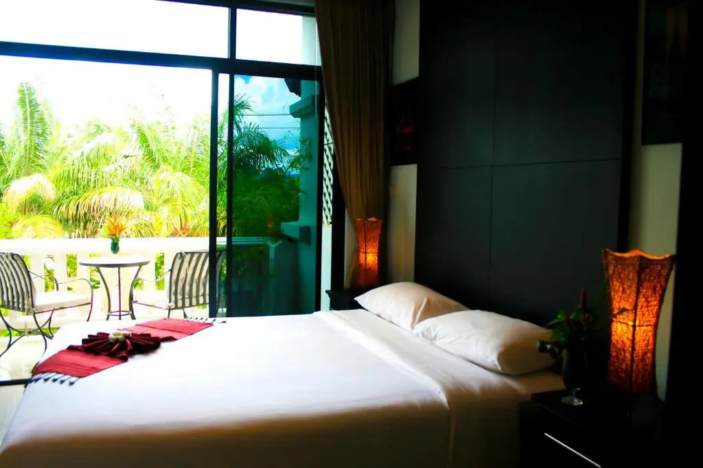 Palm Grove Resort - Chambres