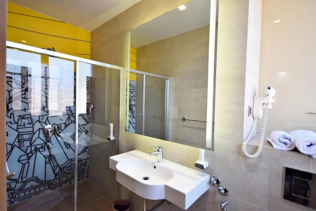 Hotel Cosmopolit - Chambres
