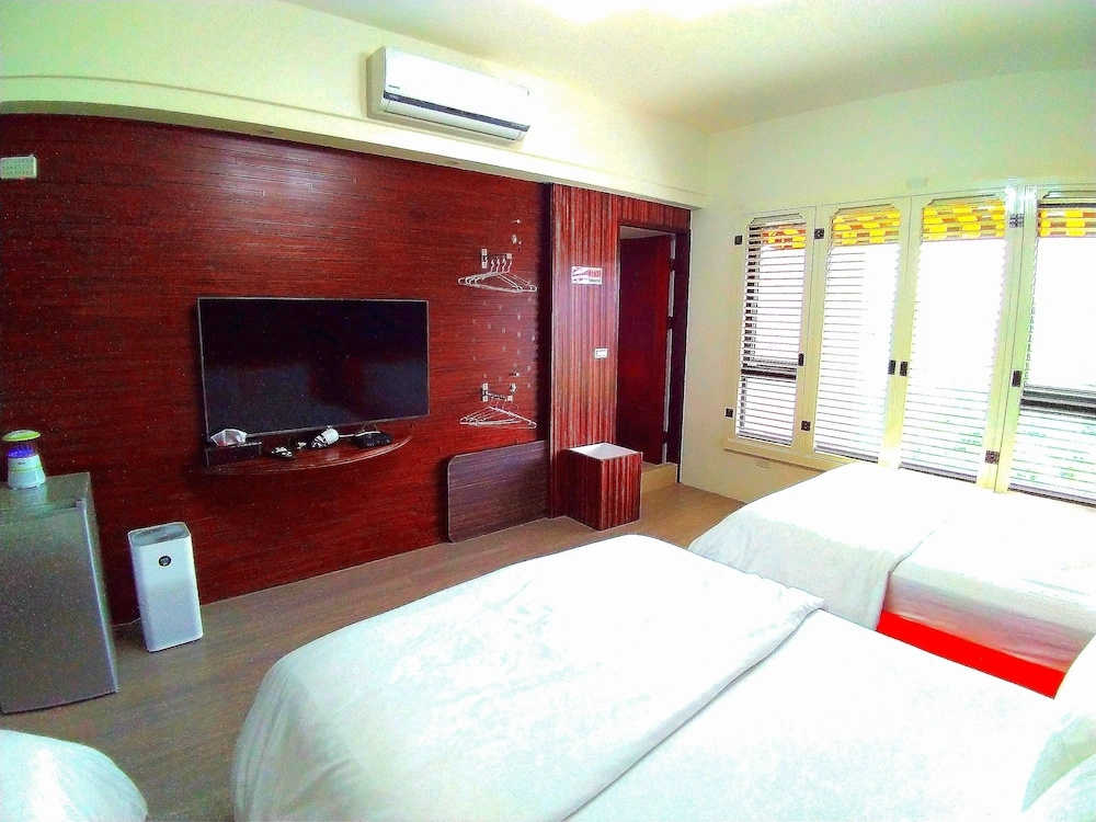 Bungalow with balcony