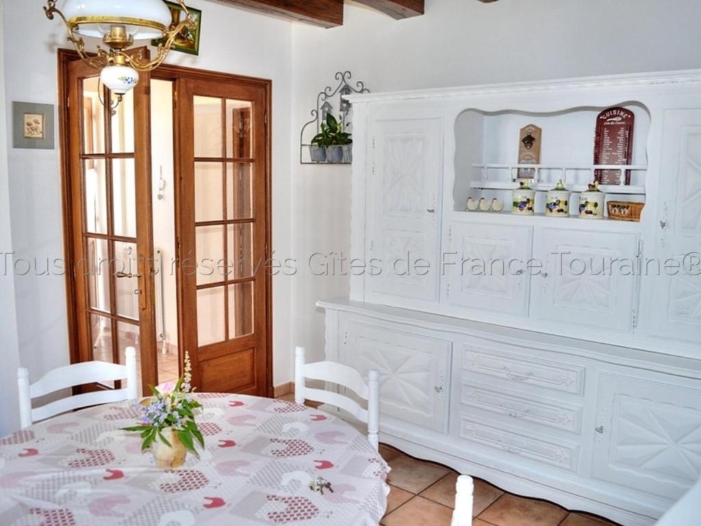 Gîte Channay-sur-Lathan, 4 pièces, 6 personnes - FR-1-381-494