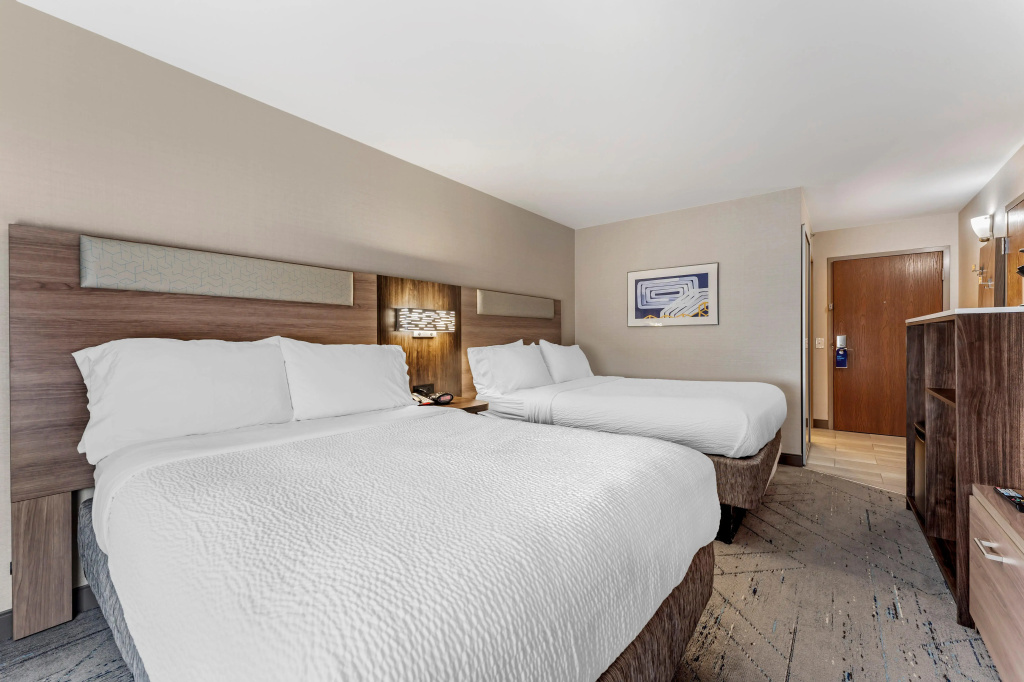 Holiday Inn Express Pittsburgh East - Mall Area by IHG - фото 3
