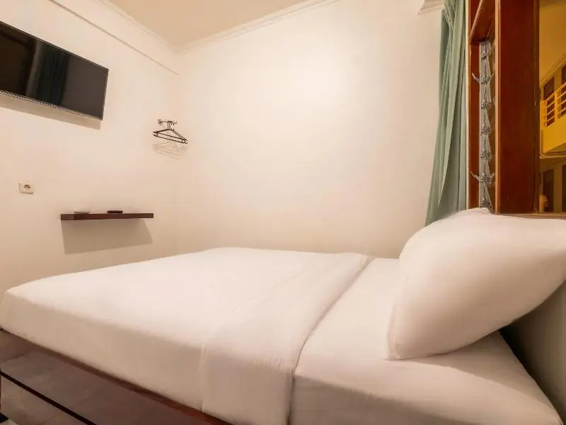 Standard Double room (full double bed)