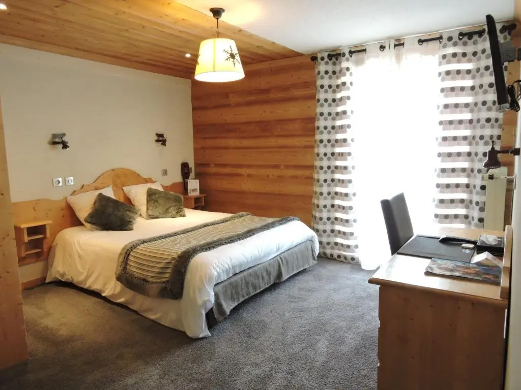 Hotel L'Ensoleillé - Chambres