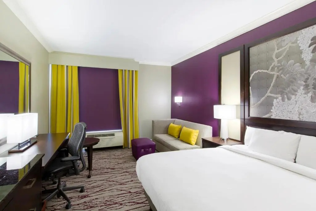 DoubleTree by Hilton Hotel Savannah Historic District - Chambres