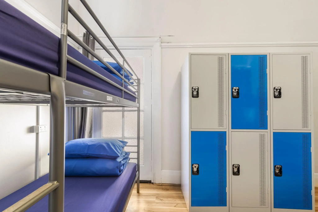 Bed in Dorm