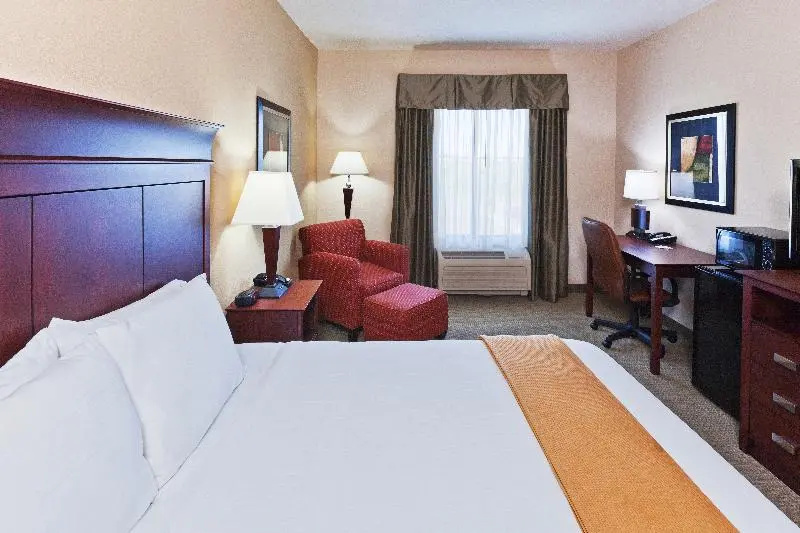 Holiday Inn Express & Suites Poteau - Chambres