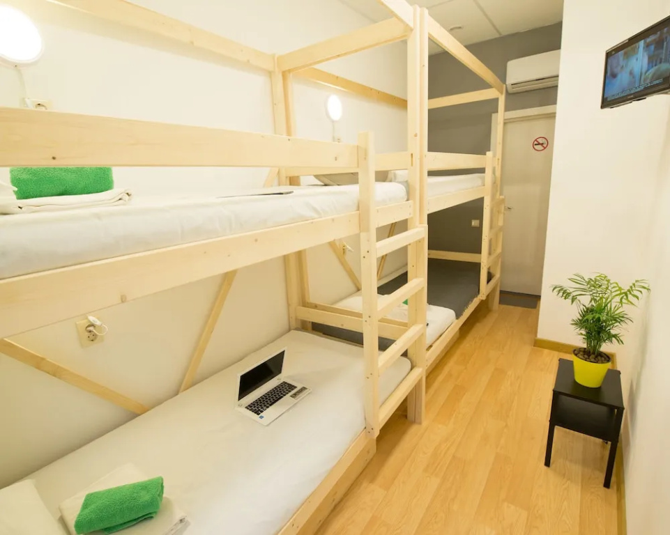 Bed in Dorm (male dorm)