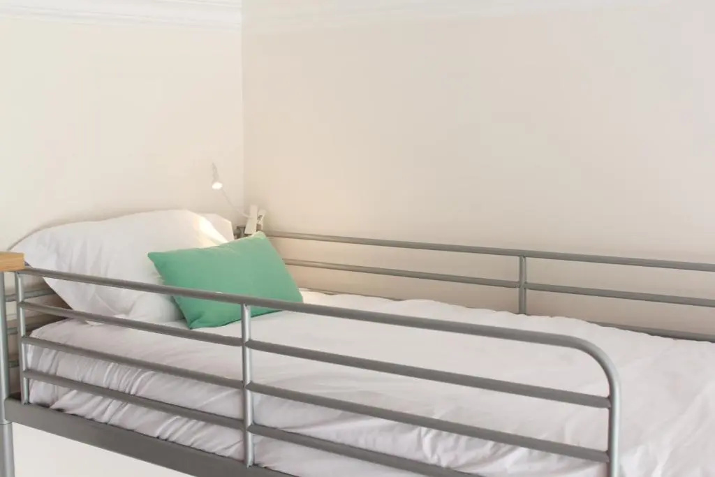 Nesha Guesthouse Lisbon - Chambres
