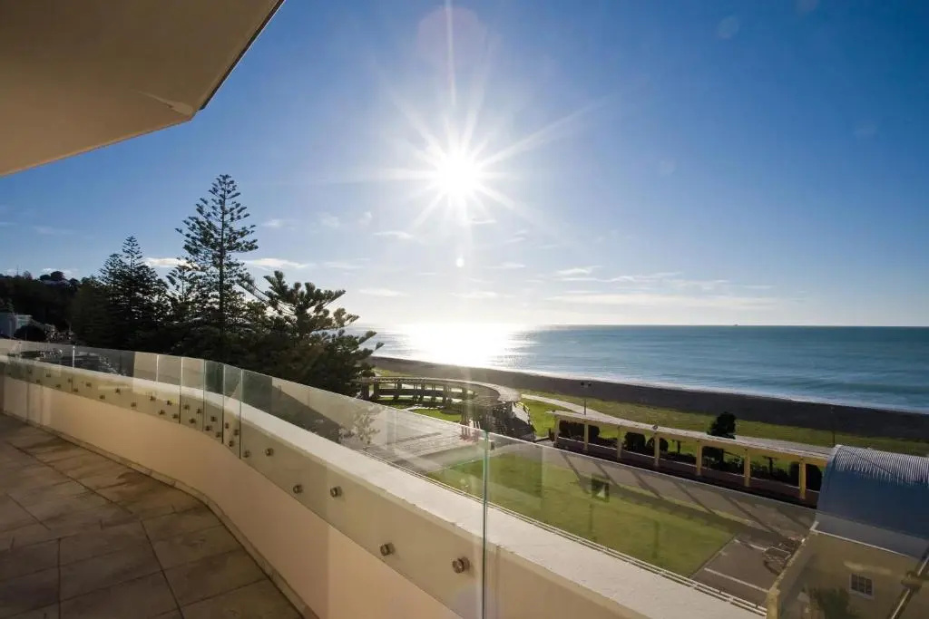 2 Bedrooms Standard Penthouse room with sea view