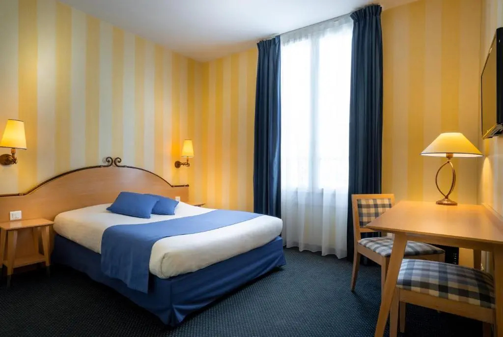 Superior Double room (full double bed)