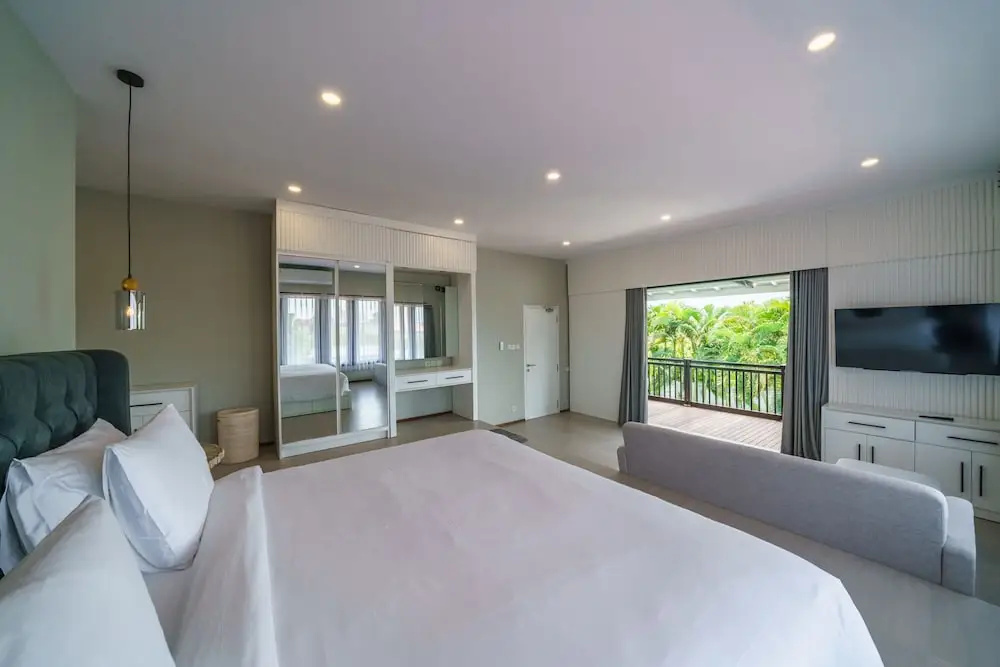 Deluxe Villa