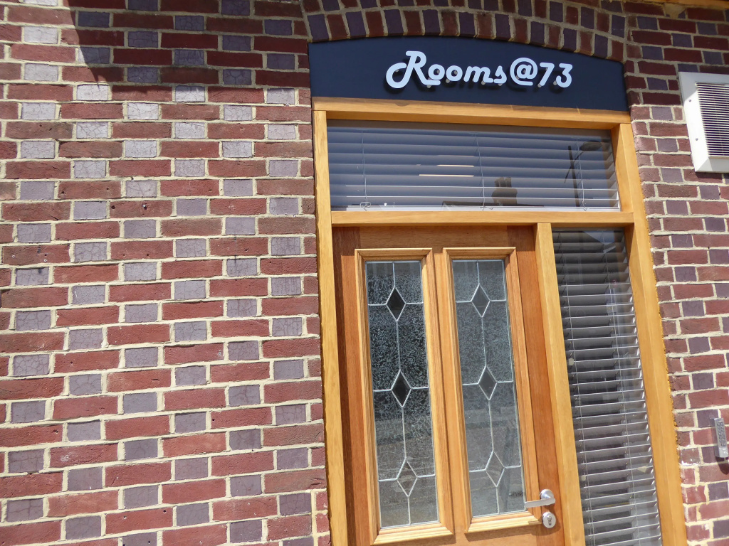 Rooms at 73