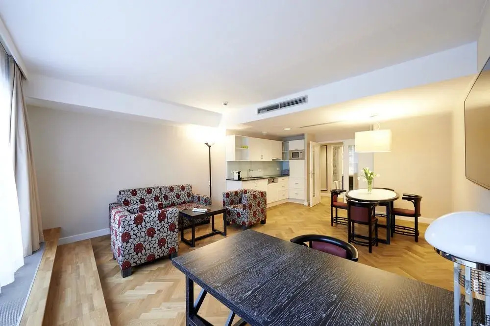 Hotel photo 10