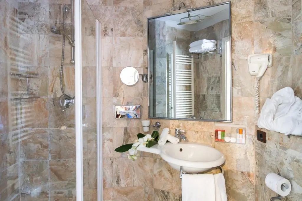  Hotel Adler Cavalieri - Chambres