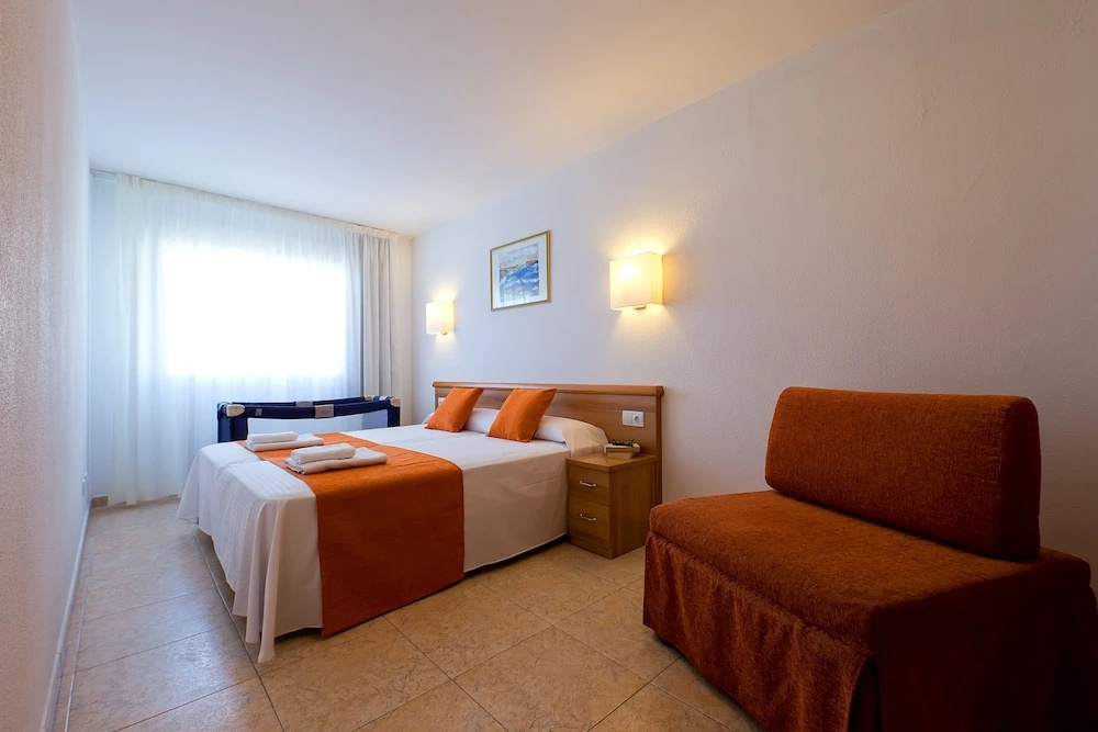 2 Bedrooms Family Apartment with view