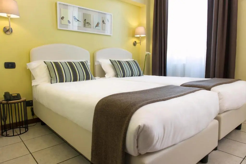 Double room (twin beds)