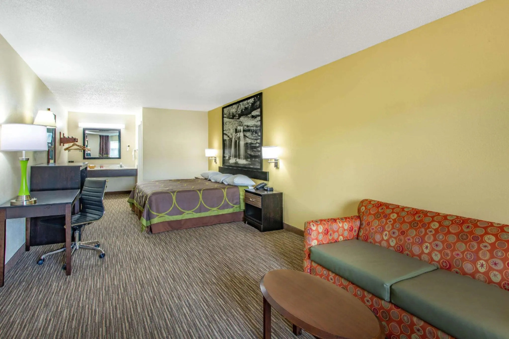 Double Suite (full double bed)