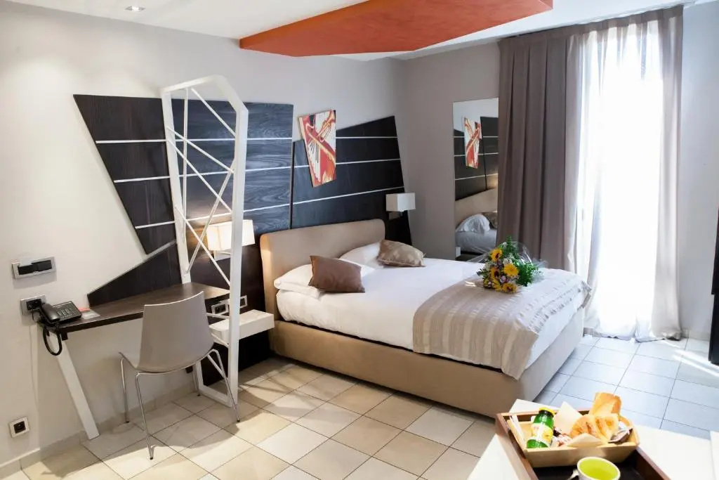 Superior Double room (full double bed)