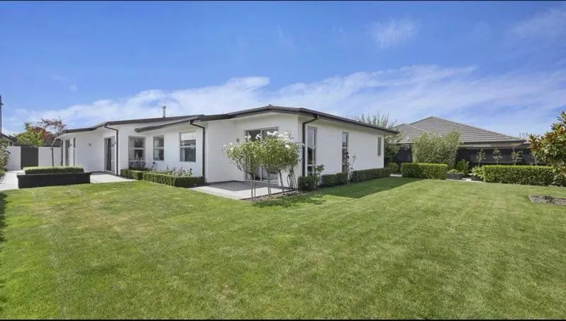 7*7 holiday home