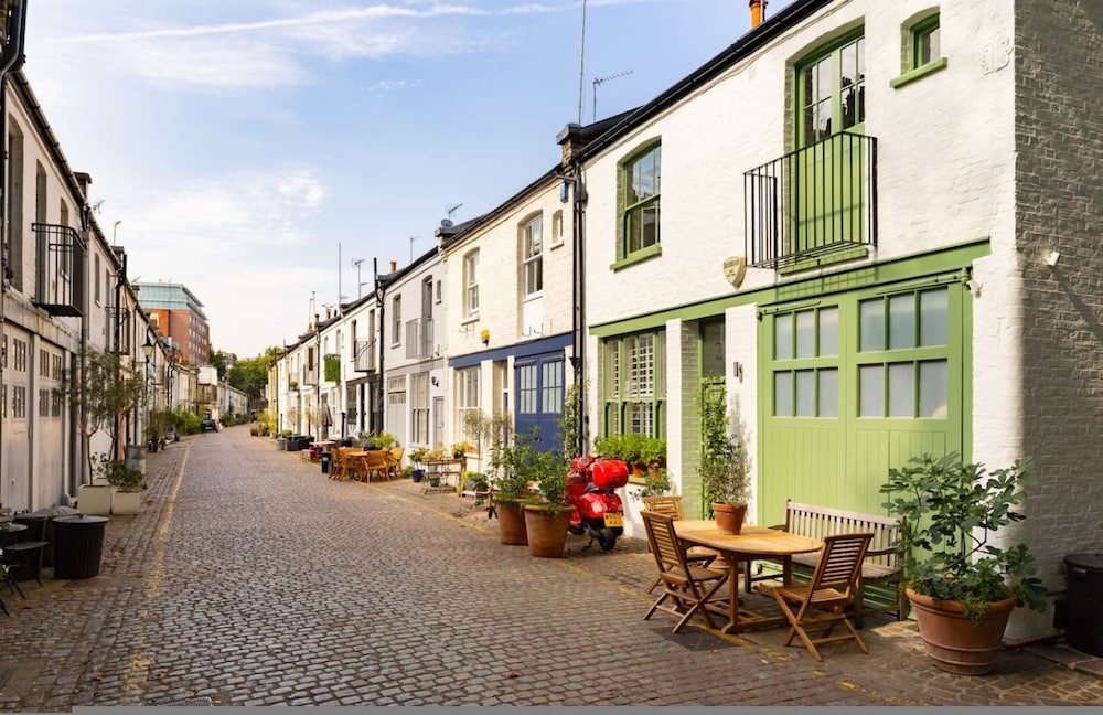 Cobbled Charm 3 Bedroom House