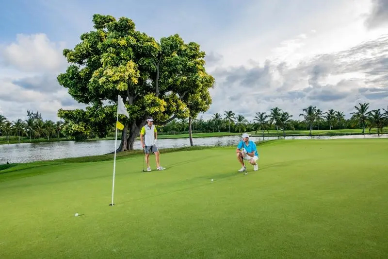 Club Premium Deluxe At Barcelo