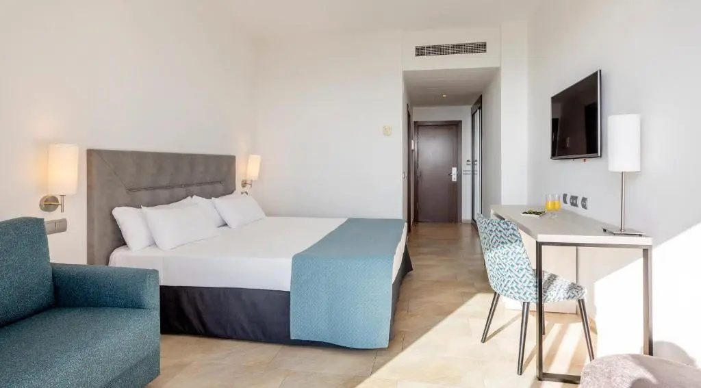 Hotel ILUNION Calas De Conil - Chambres