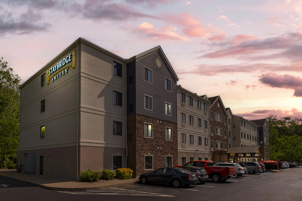 Staybridge Suites East Stroudsburg - Poconos by IHG