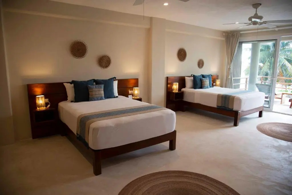 Double Suite (full double bed)